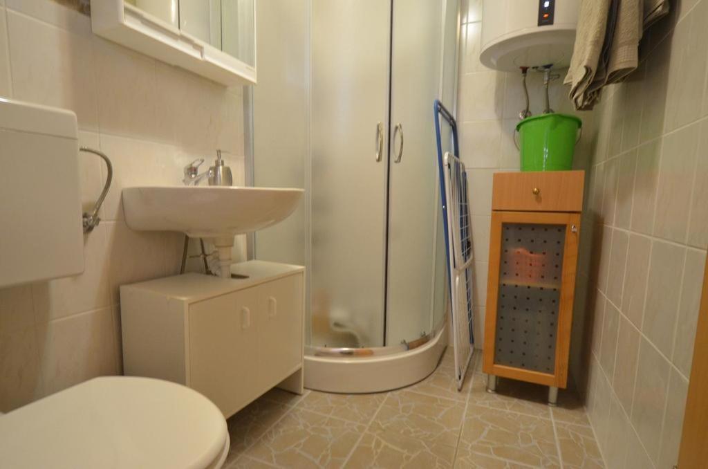 Studio Apartment La Maison De Catherine Ровинь Экстерьер фото